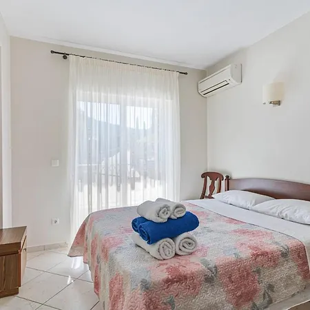 Βίλα Auriga - Spacious With Magnificent Sea View *